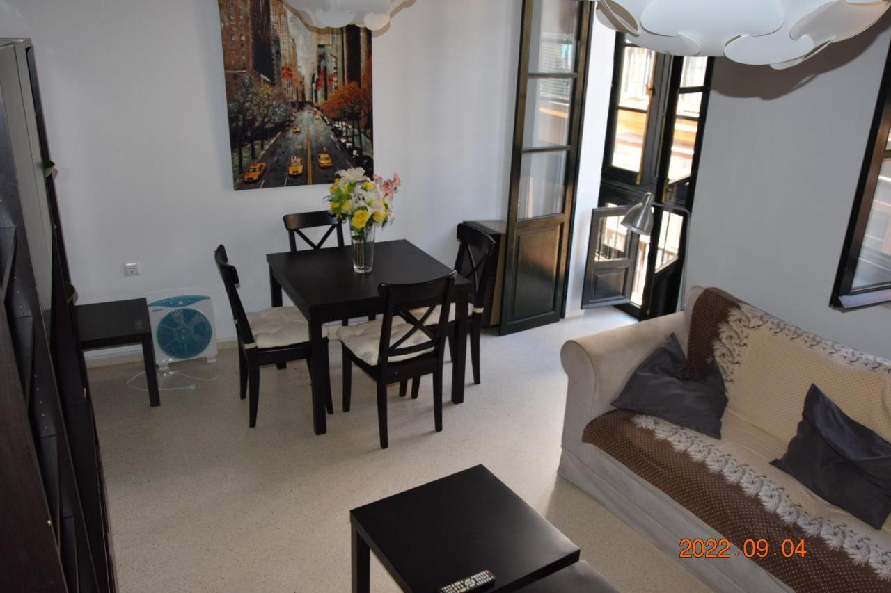 Apartamento Muy Bien Situado En El Centro De Cadiz Y Al Lado De La Playa Exteriör bild