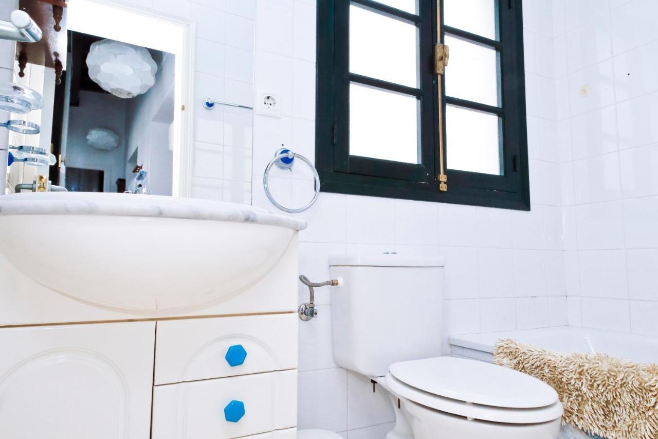 Apartamento Muy Bien Situado En El Centro De Cadiz Y Al Lado De La Playa Exteriör bild